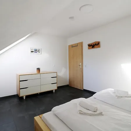Schwarzwaldliebe, Apartment *